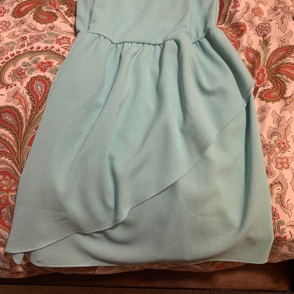 Light teal mini dress - Picture 3 of 3